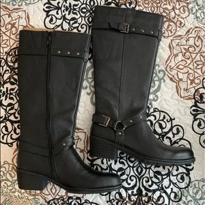 Womens boots